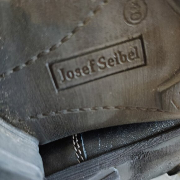 Josef Seibel Sandra Black Leather Boots Womens 9 1/2 Lace-Up Fleece Lined Combat - Picture 5 of 9